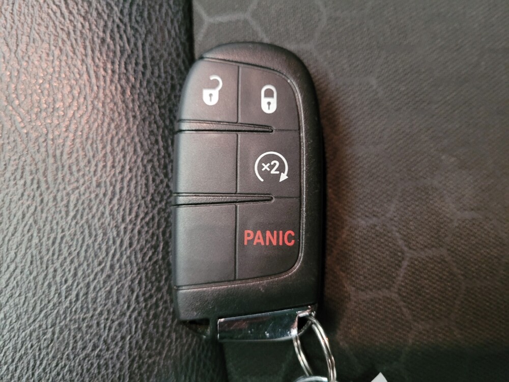 2018 Jeep Compass in Montclair, CA 91763 - 18144353 32