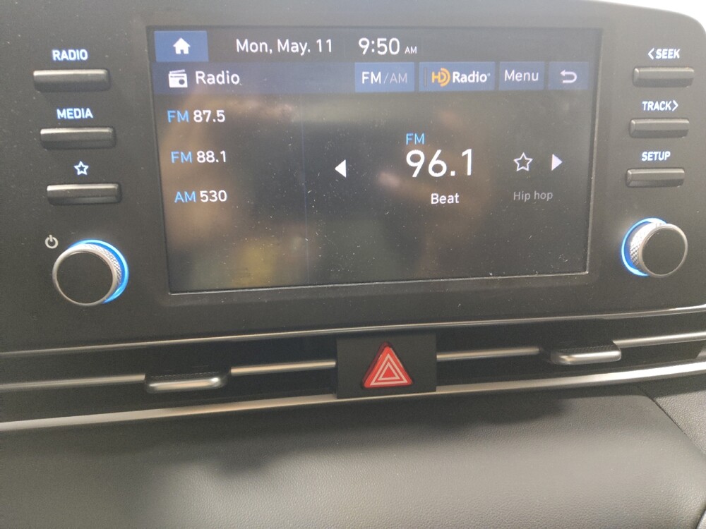 2025 Hyundai Elantra in Conyers, GA 30094 - 18144355 25
