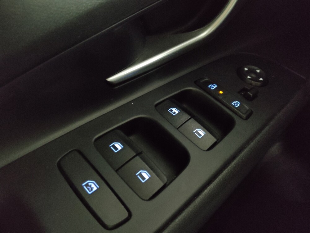 2025 Hyundai Elantra in Conyers, GA 30094 - 18144355 27