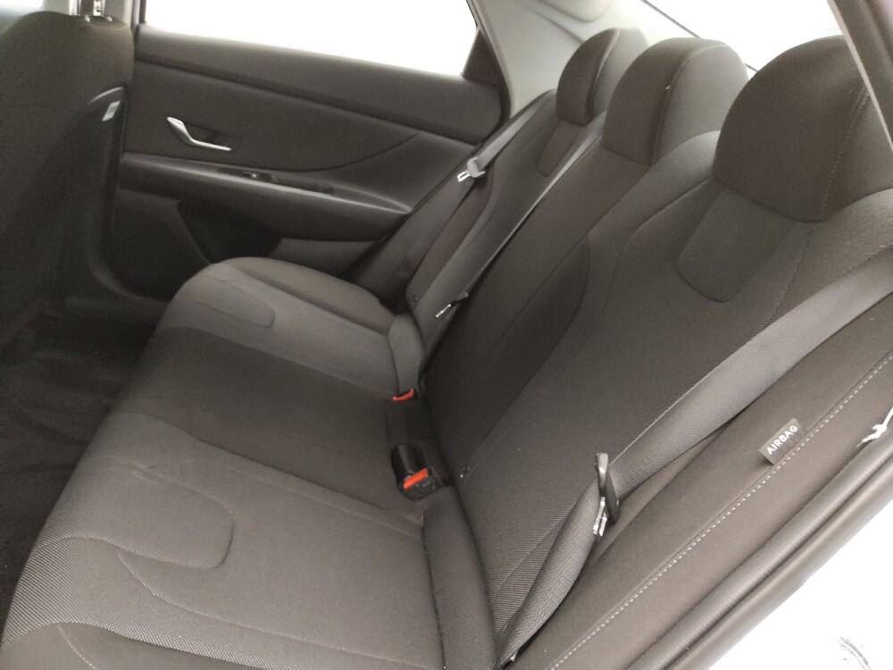 2025 Hyundai Elantra in Conyers, GA 30094 - 18144355 18
