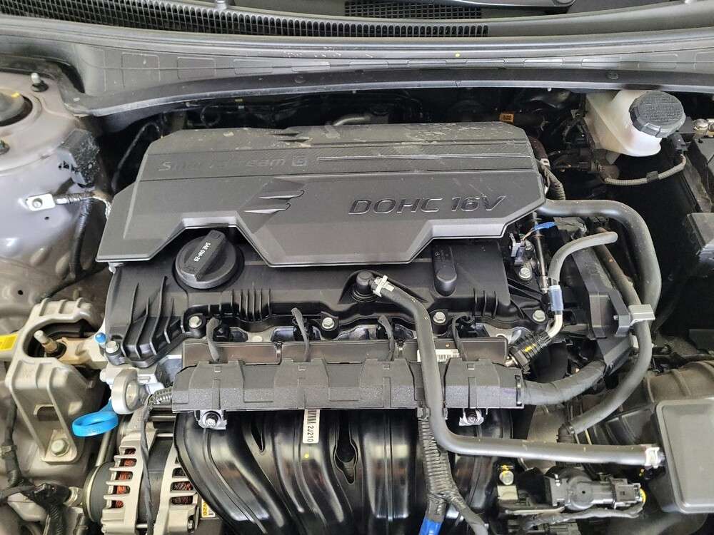 2025 Hyundai Elantra in Montclair, CA 91763 - 18144362 30