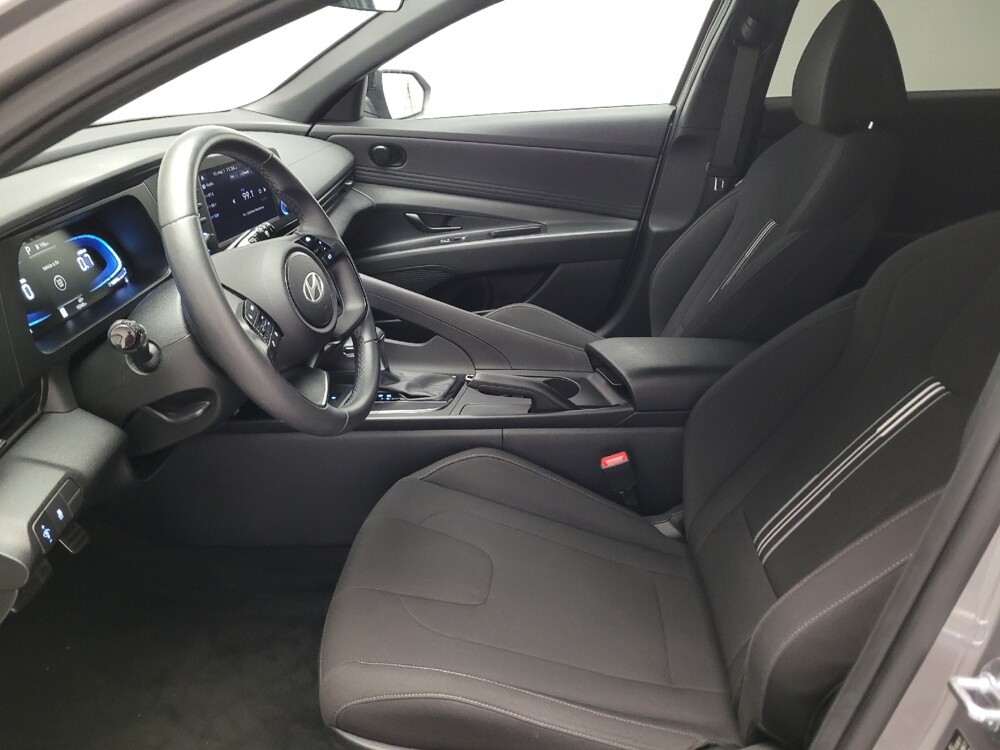 2025 Hyundai Elantra in Montclair, CA 91763 - 18144362 17