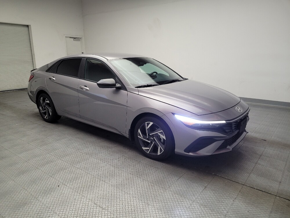 2025 Hyundai Elantra in Montclair, CA 91763 - 18144362 11