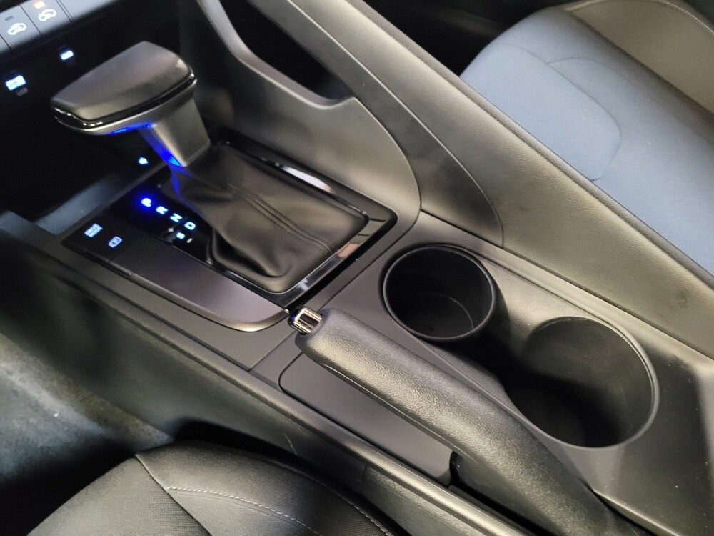 2025 Hyundai Elantra in Montclair, CA 91763 - 18144362 26