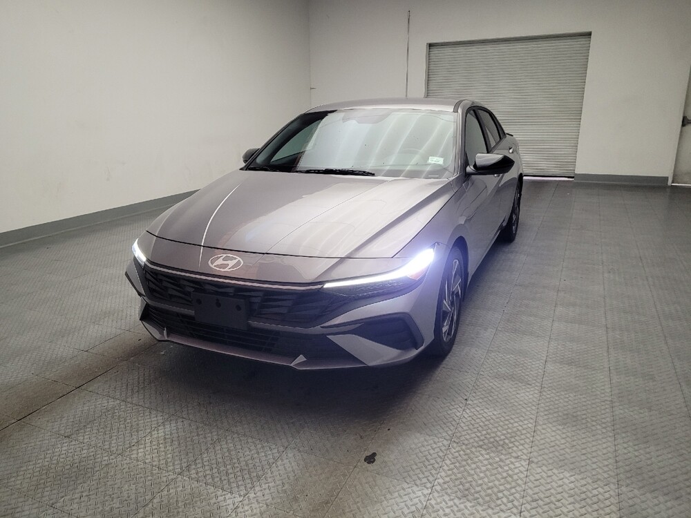 2025 Hyundai Elantra in Montclair, CA 91763 - 18144362 15