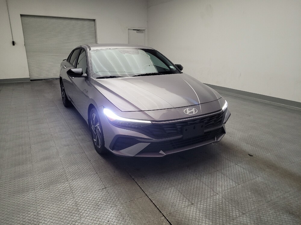 2025 Hyundai Elantra in Montclair, CA 91763 - 18144362 14