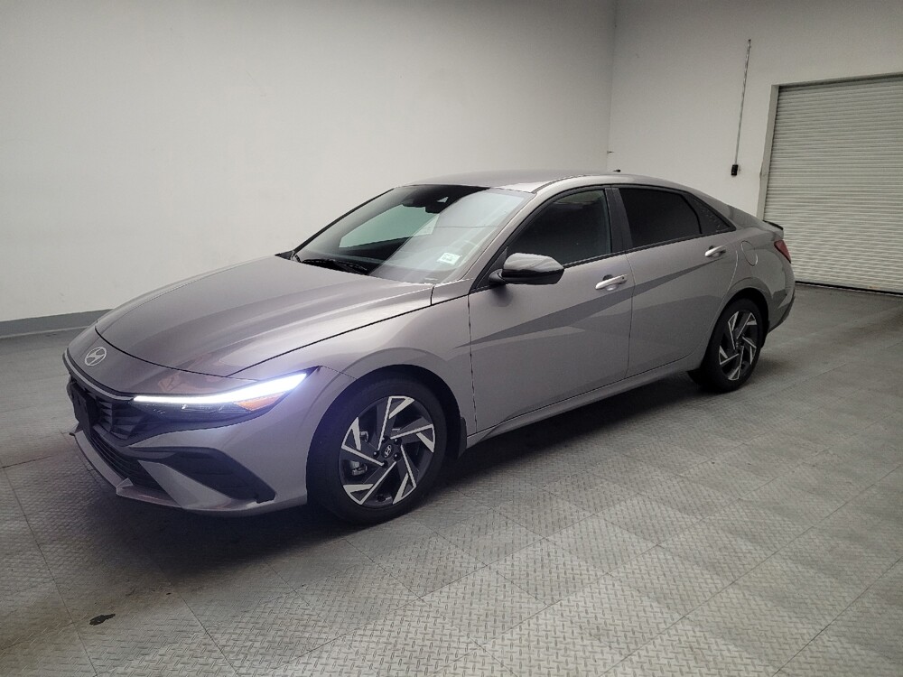 2025 Hyundai Elantra in Montclair, CA 91763 - 18144362 2