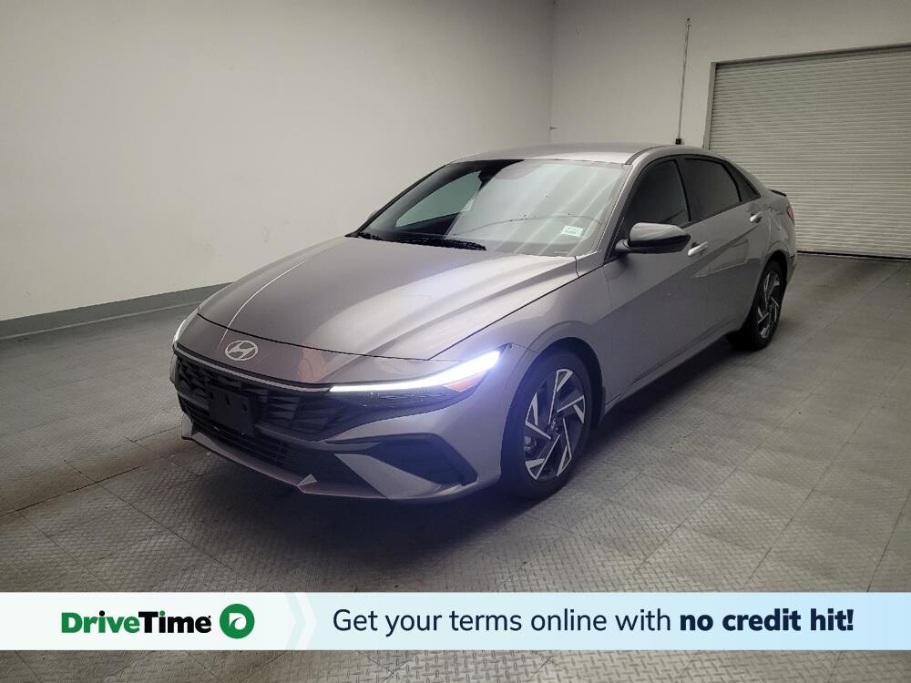 2025 Hyundai Elantra in Montclair, CA 91763 - 18144362