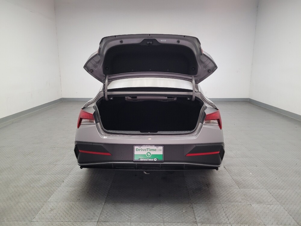 2025 Hyundai Elantra in Montclair, CA 91763 - 18144362 29