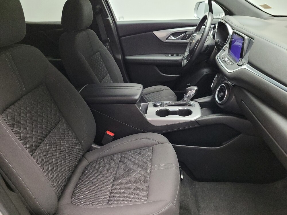 2020 Chevrolet Blazer in Fresno, CA 93726 - 18144366 21