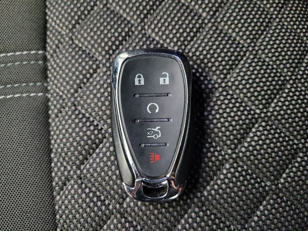 2020 Chevrolet Blazer in Fresno, CA 93726 - 18144366 32