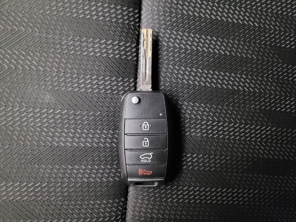 2017 Kia Sportage in Fresno, CA 93726 - 18144368 32