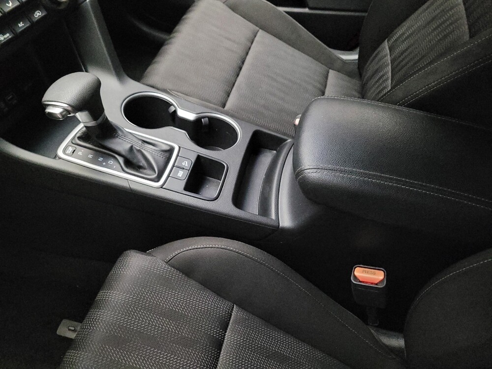2017 Kia Sportage in Fresno, CA 93726 - 18144368 26