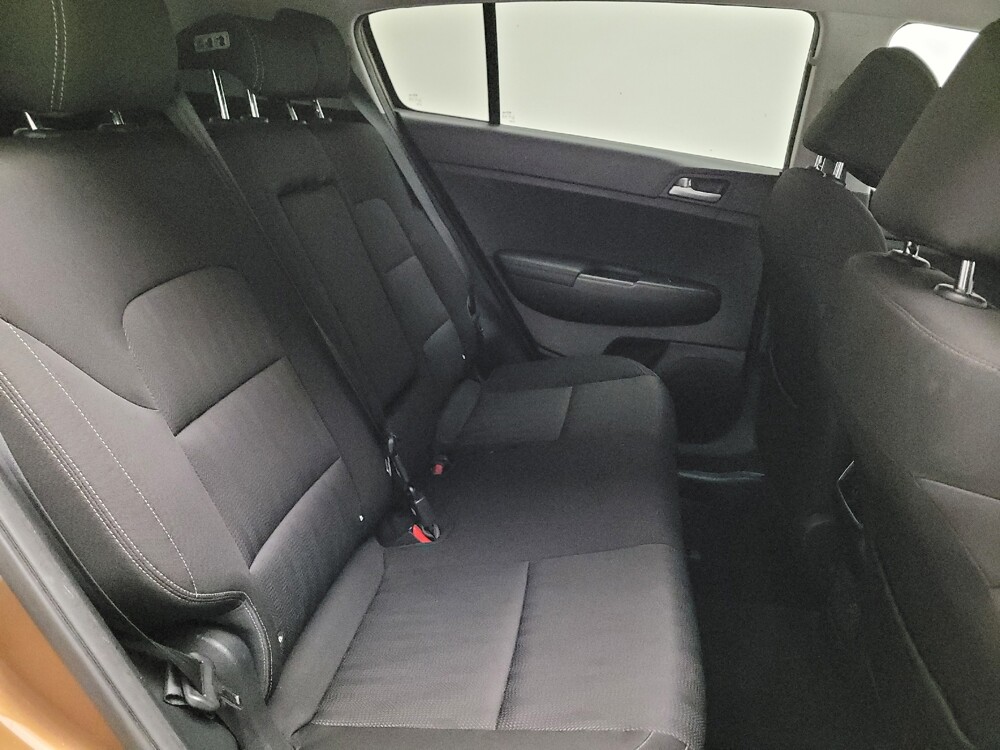 2017 Kia Sportage in Fresno, CA 93726 - 18144368 19