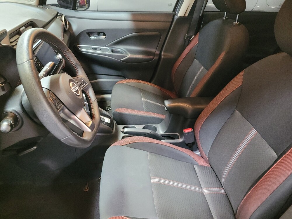 2024 Nissan Versa in Downey, CA 90241 - 18144369 17