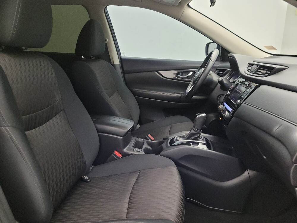 2018 Nissan Rogue in Phoenix, AZ 85015 - 18144372 21