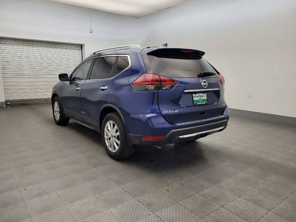 2018 Nissan Rogue in Phoenix, AZ 85015 - 18144372 5