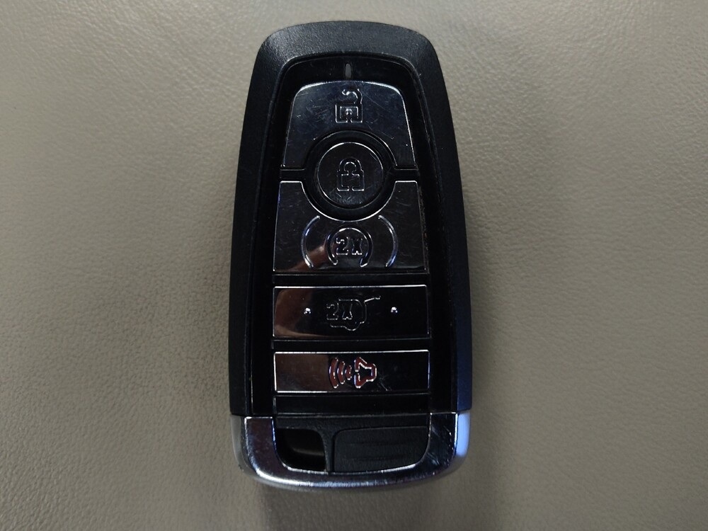 2020 Lincoln Aviator in Houston, TX 77074 - 18144374 32