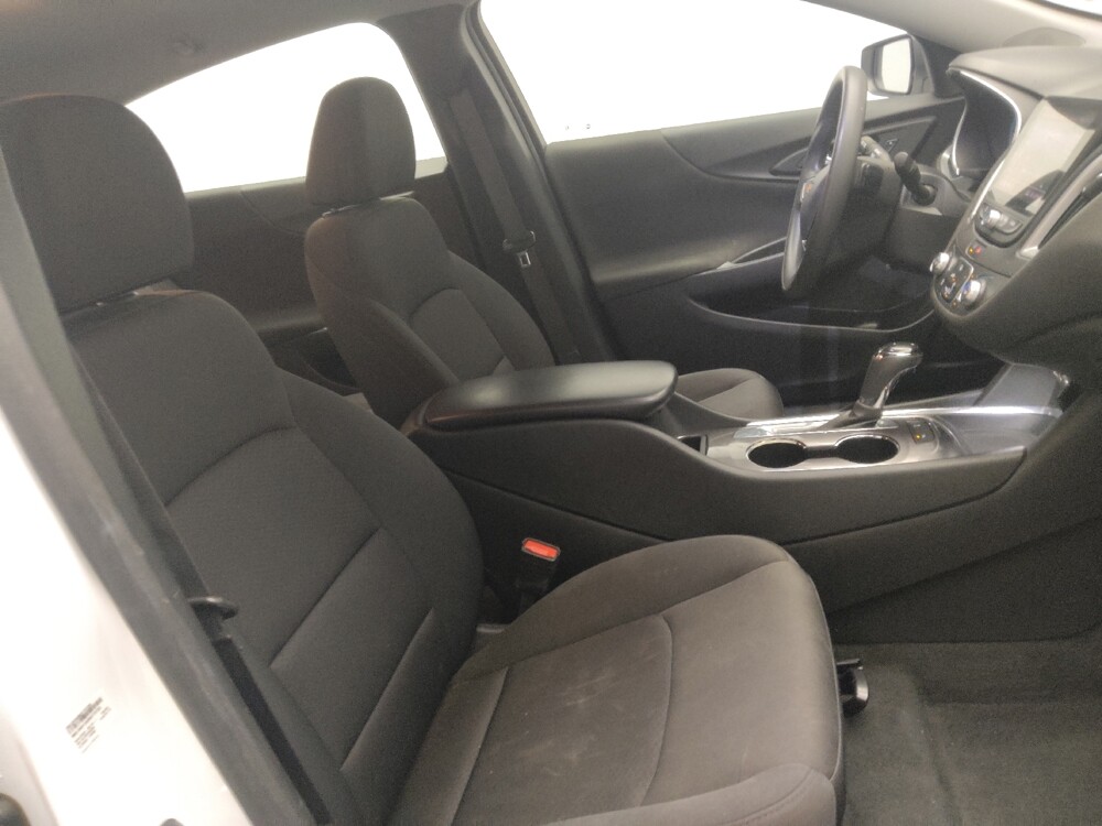 2020 Chevrolet Malibu in Jackson, MS 39211 - 18144394 21