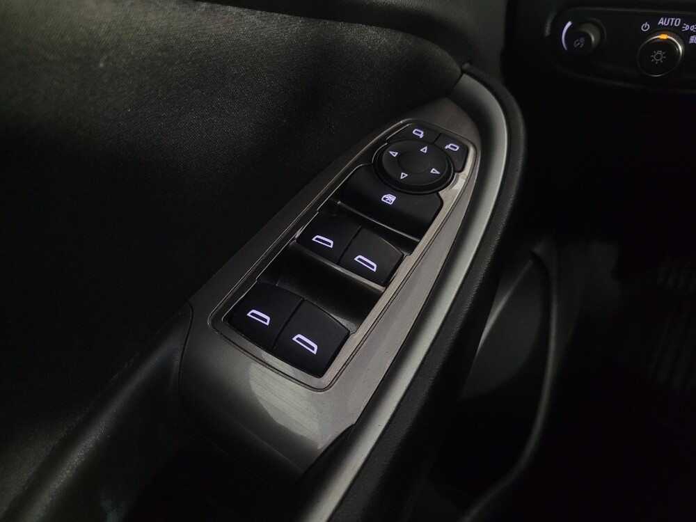 2020 Chevrolet Malibu in Jackson, MS 39211 - 18144394 27