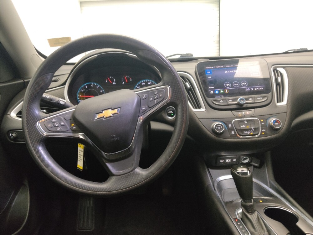 2020 Chevrolet Malibu in Jackson, MS 39211 - 18144394 22