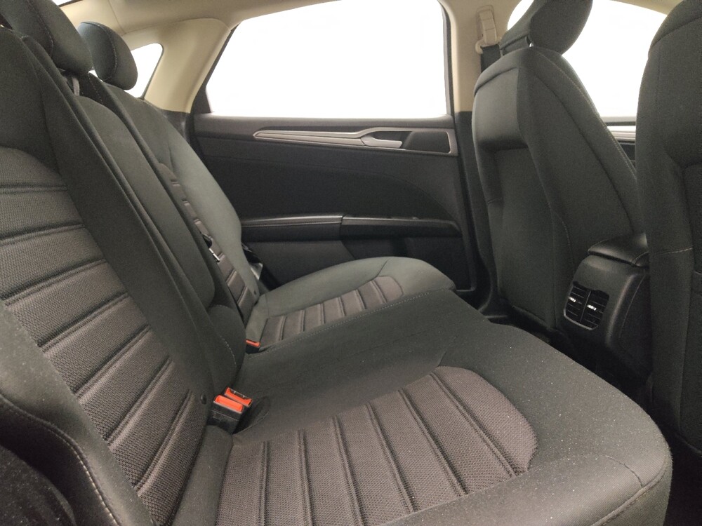 2020 Ford Fusion in Lubbock, TX 79424 - 18144408 19
