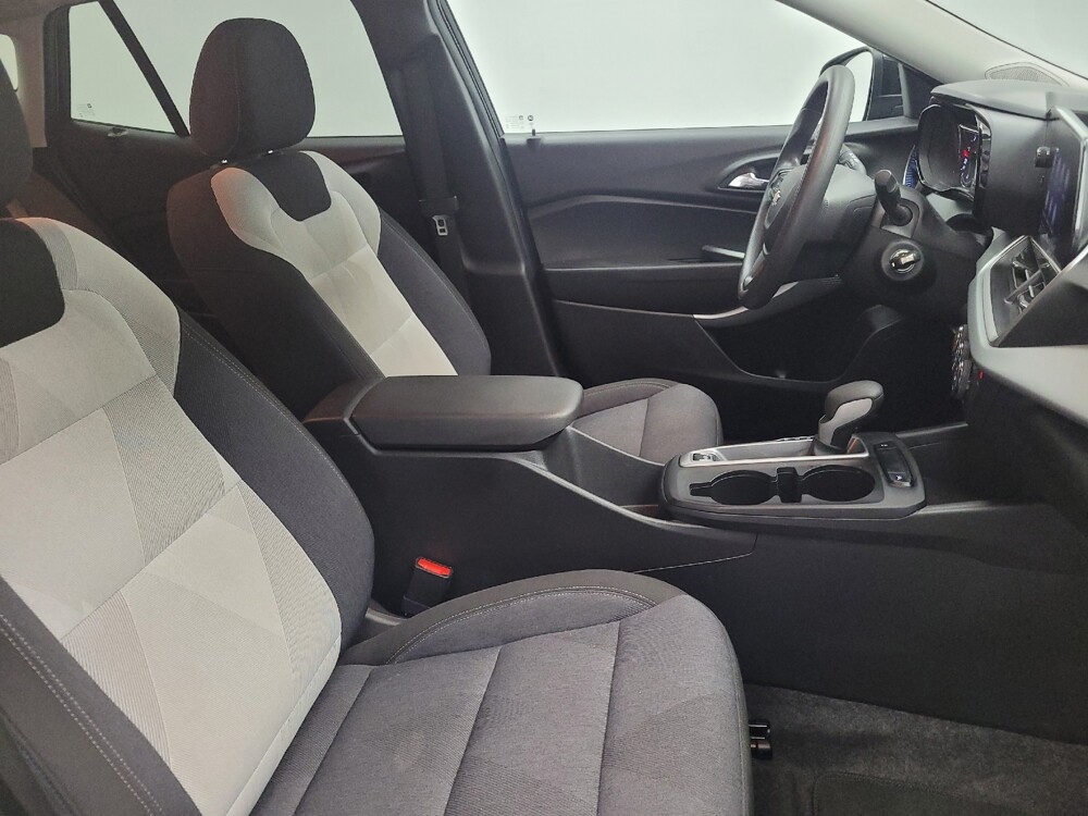 2024 Chevrolet Trax in Madison, TN 37115 - 18144412 21