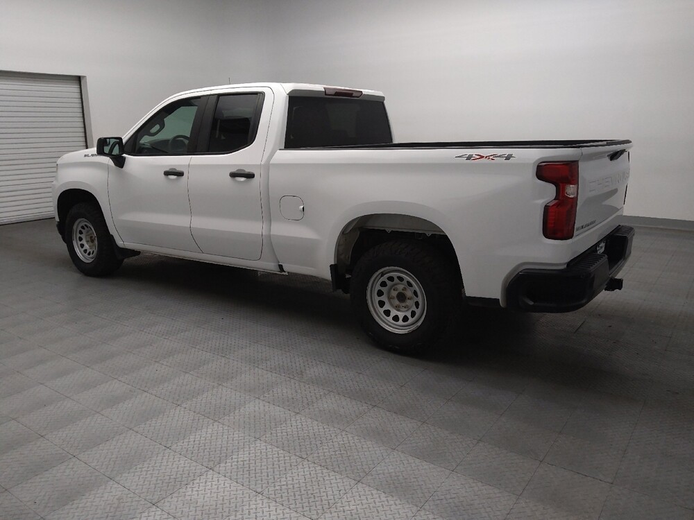 2021 Chevrolet Silverado 1500 in Lubbock, TX 79424 - 18144415 3