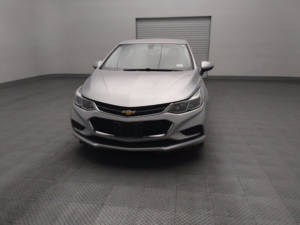 2018 Chevrolet Cruze in Fort Worth, TX 76116 - 18144418 15