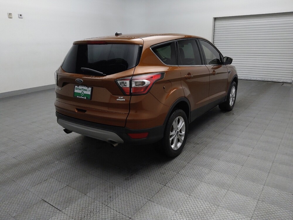 2017 Ford Escape in Oklahoma City, OK 73139 - 18144423 9