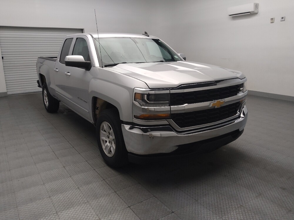 2018 Chevrolet Silverado 1500 in Lubbock, TX 79424 - 18144424 13