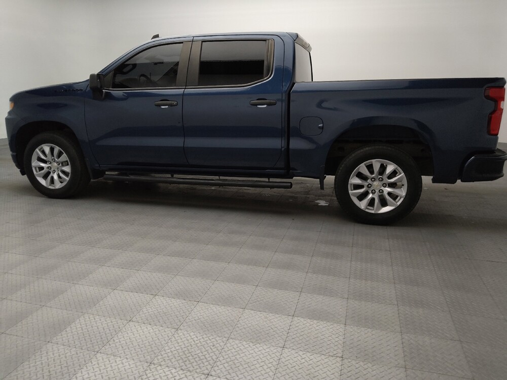 2021 Chevrolet Silverado 1500 in Lubbock, TX 79424 - 18144428 3