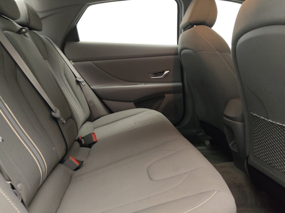 2025 Hyundai Elantra in Arlington, TX 76011 - 18144429 19