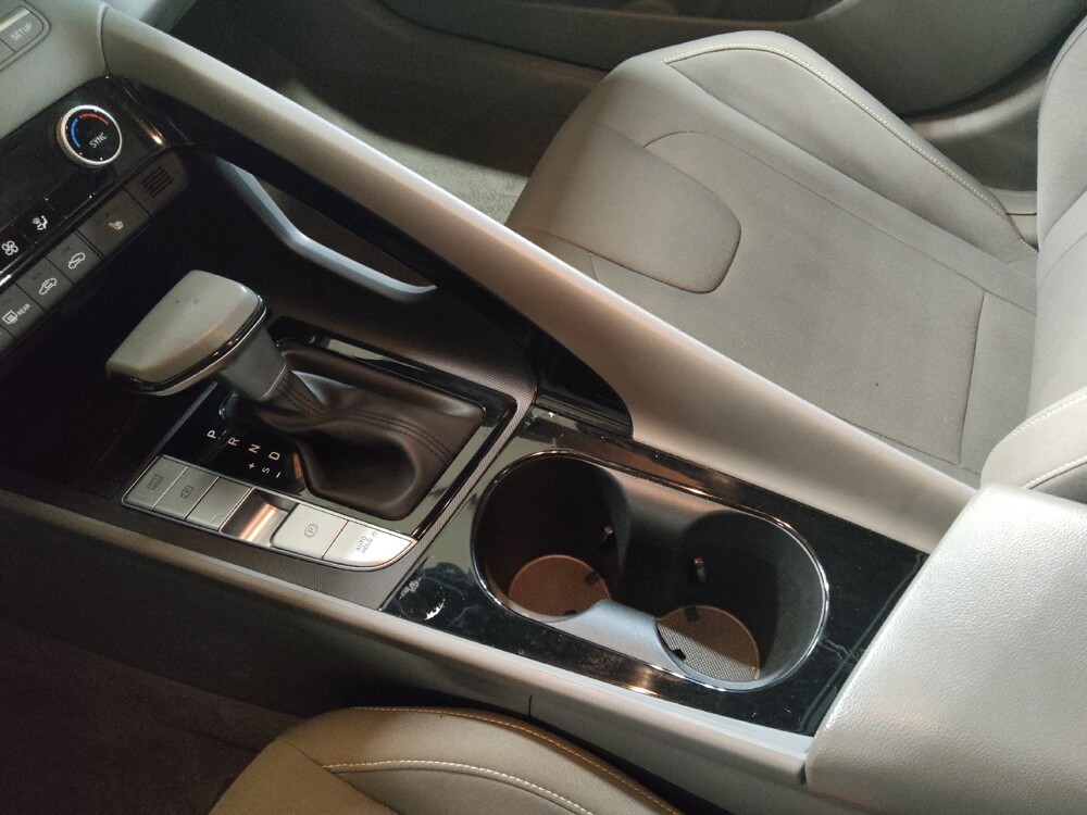 2025 Hyundai Elantra in Arlington, TX 76011 - 18144429 26