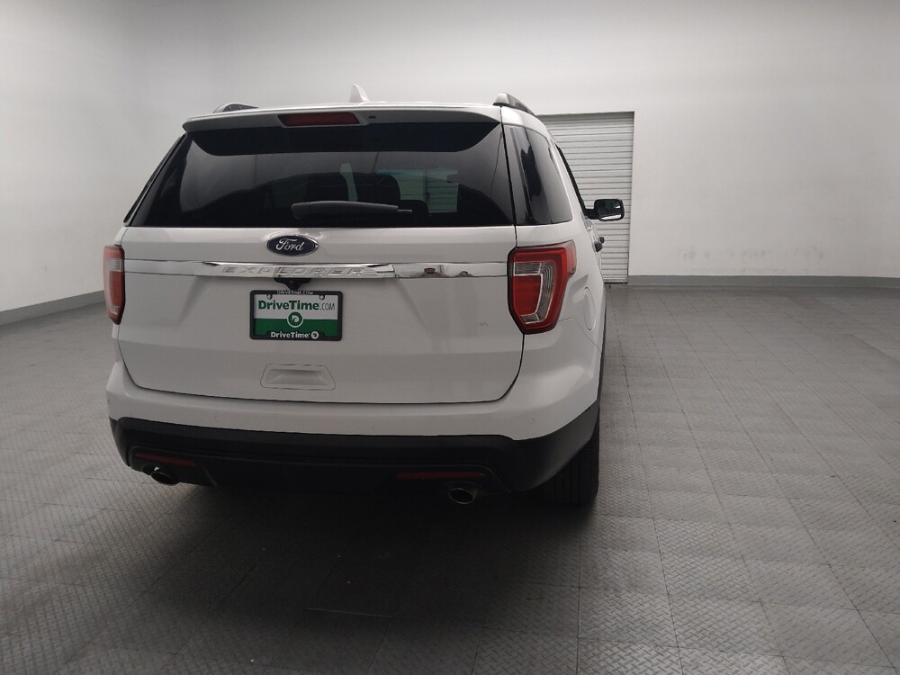 2017 Ford Explorer in Arlington, TX 76011 - 18144430 7