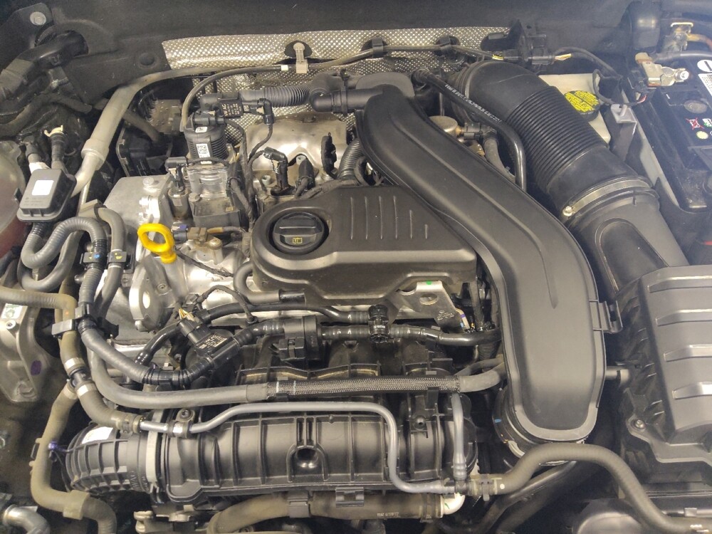 2023 Volkswagen Taos in Phoenix, AZ 85022 - 18144435 30