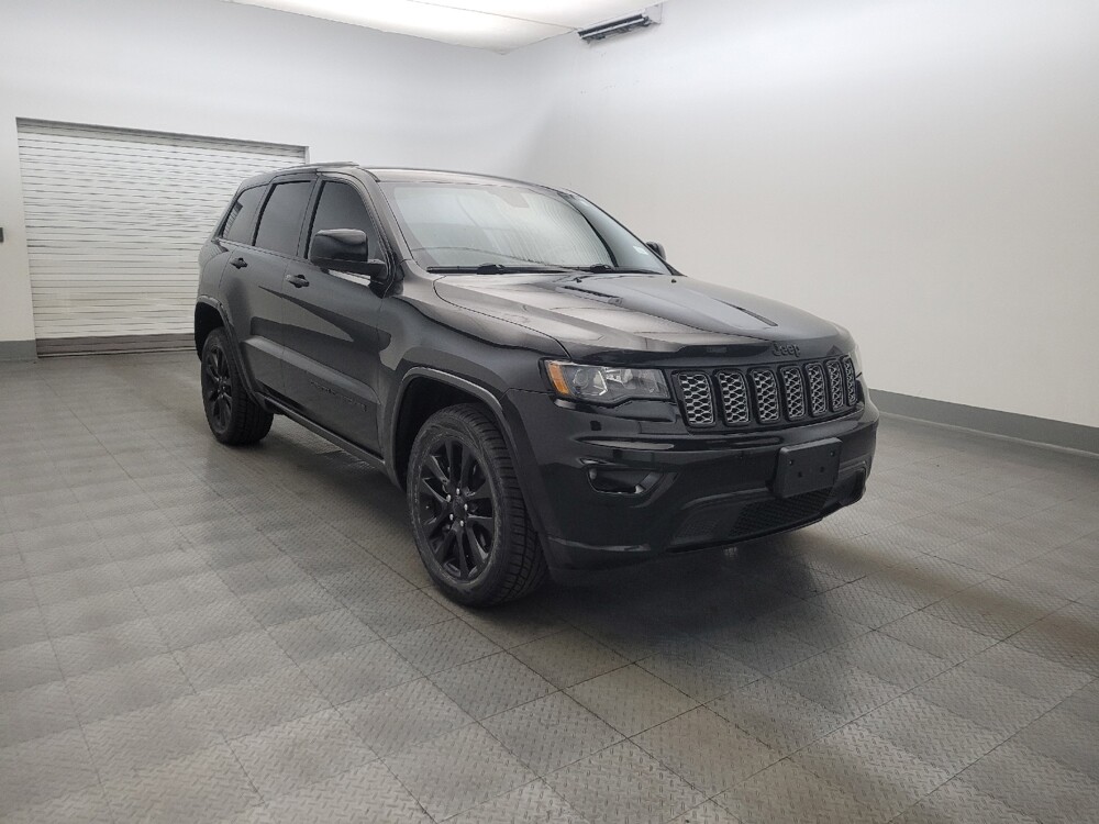 2017 Jeep Grand Cherokee in Mesa, AZ 85210 - 18144436 13