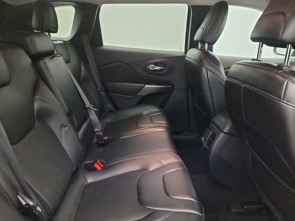 2019 Jeep Cherokee in Mesa, AZ 85210 - 18144437 19