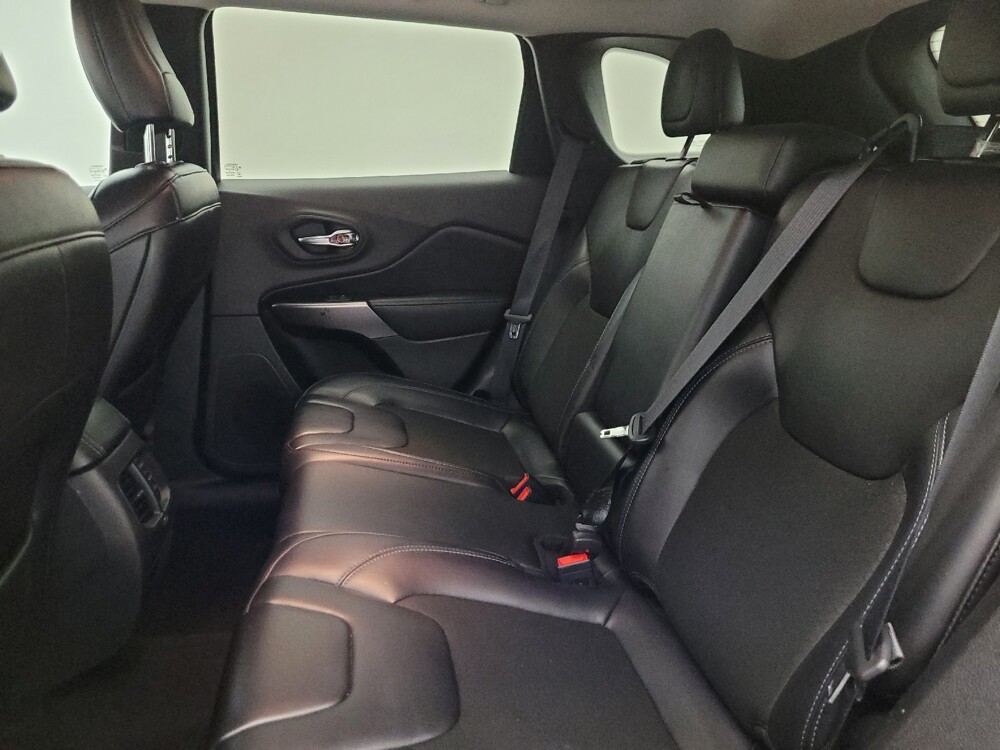 2019 Jeep Cherokee in Mesa, AZ 85210 - 18144437 18