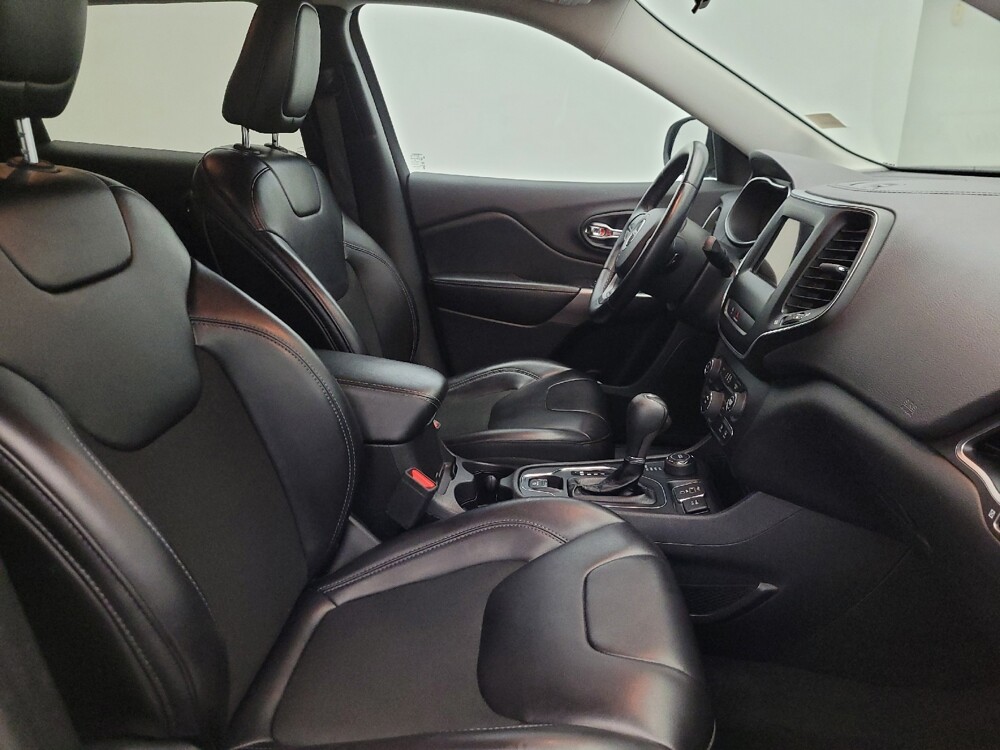 2019 Jeep Cherokee in Mesa, AZ 85210 - 18144437 21