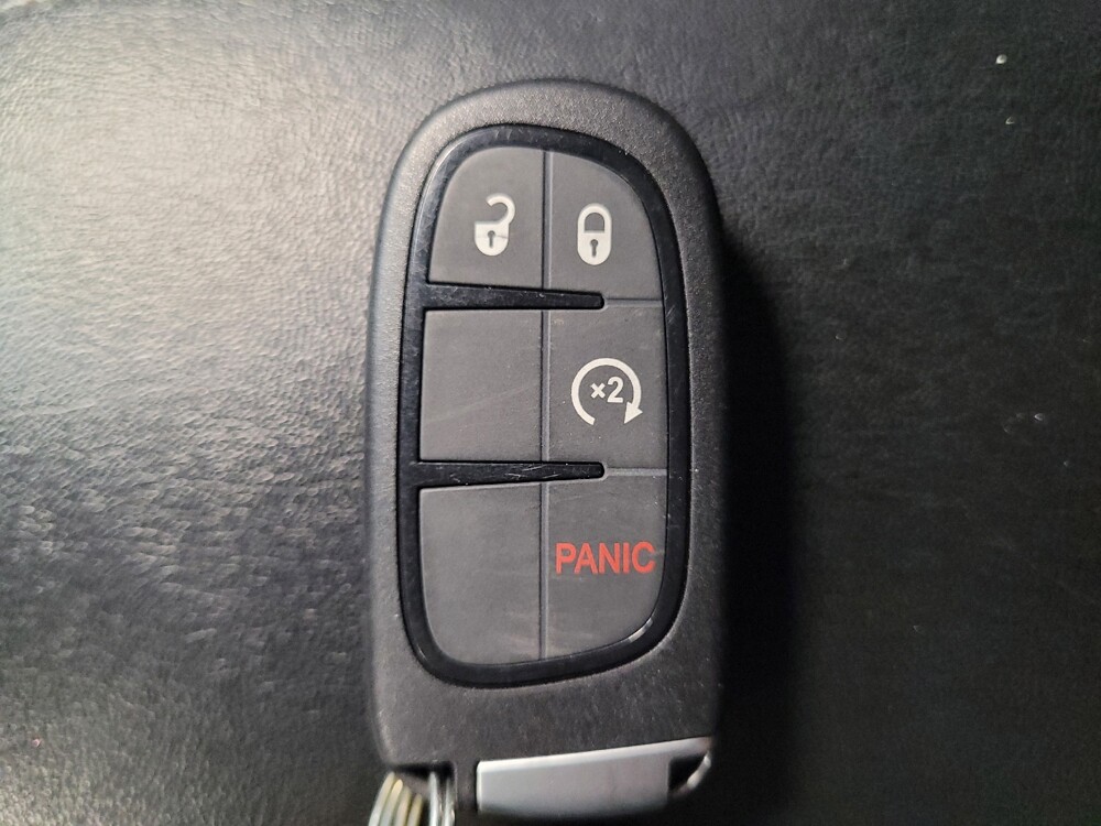 2020 Jeep Cherokee in Clearwater, FL 33764 - 18144439 32