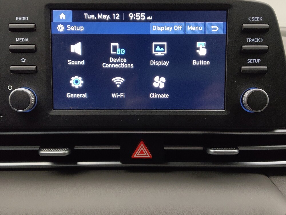 2025 Hyundai Elantra in Lakewood, CO 80215 - 18144442 25