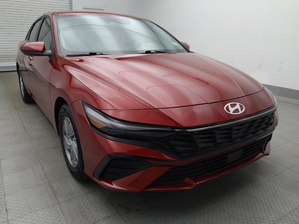 2025 Hyundai Elantra in Lakewood, CO 80215 - 18144442 13