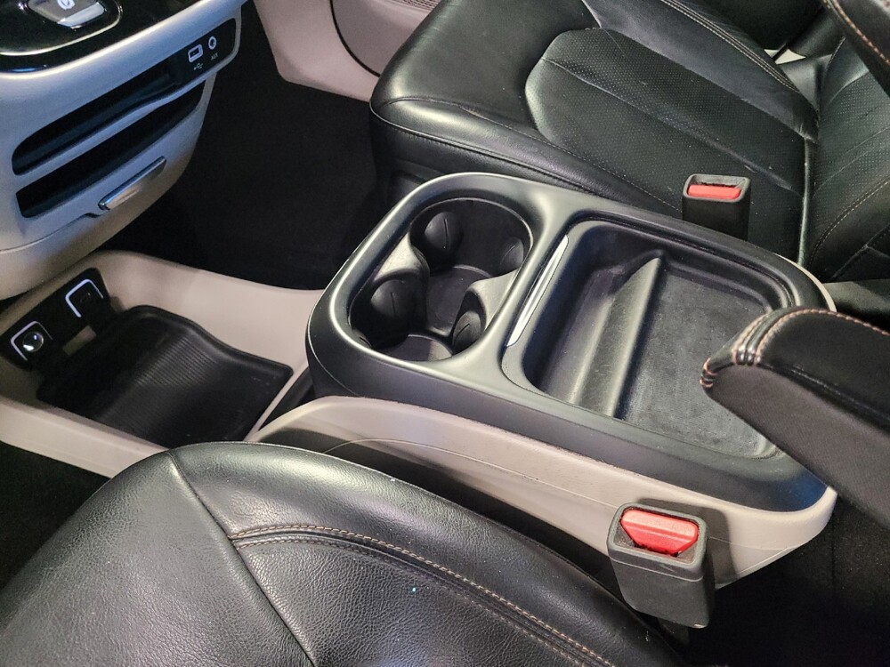 2018 Chrysler Pacifica in Clearwater, FL 33764 - 18144444 26
