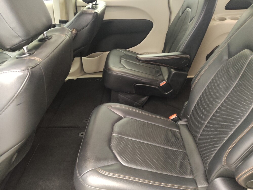 2018 Chrysler Pacifica in Clearwater, FL 33764 - 18144444 18