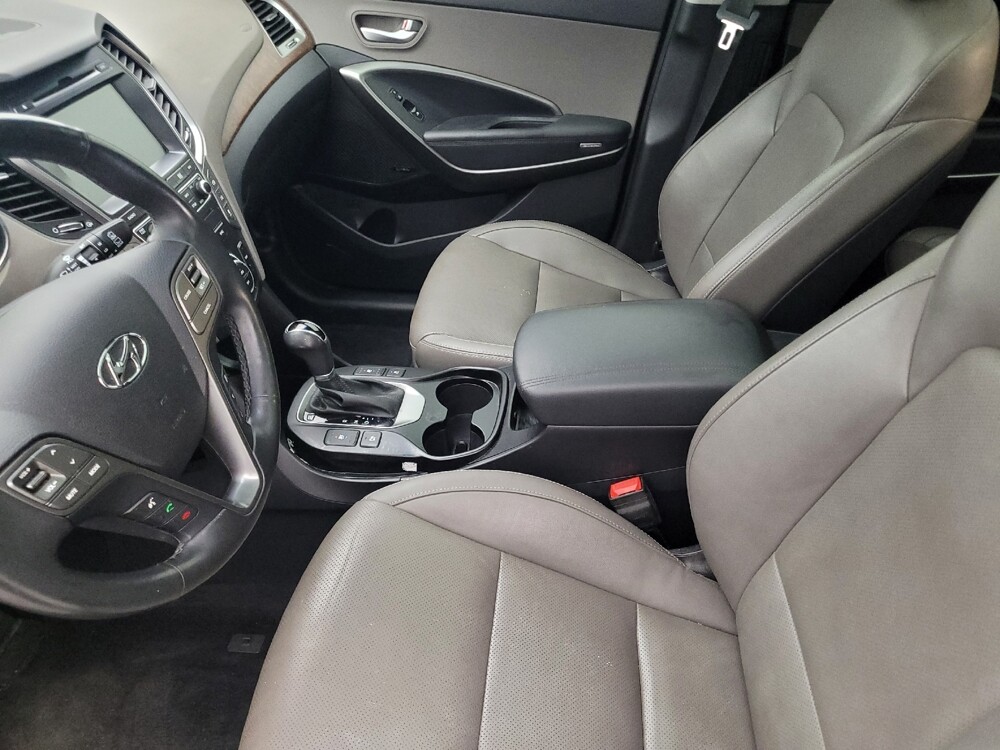 2018 Hyundai Santa Fe in Clearwater, FL 33764 - 18144445 17
