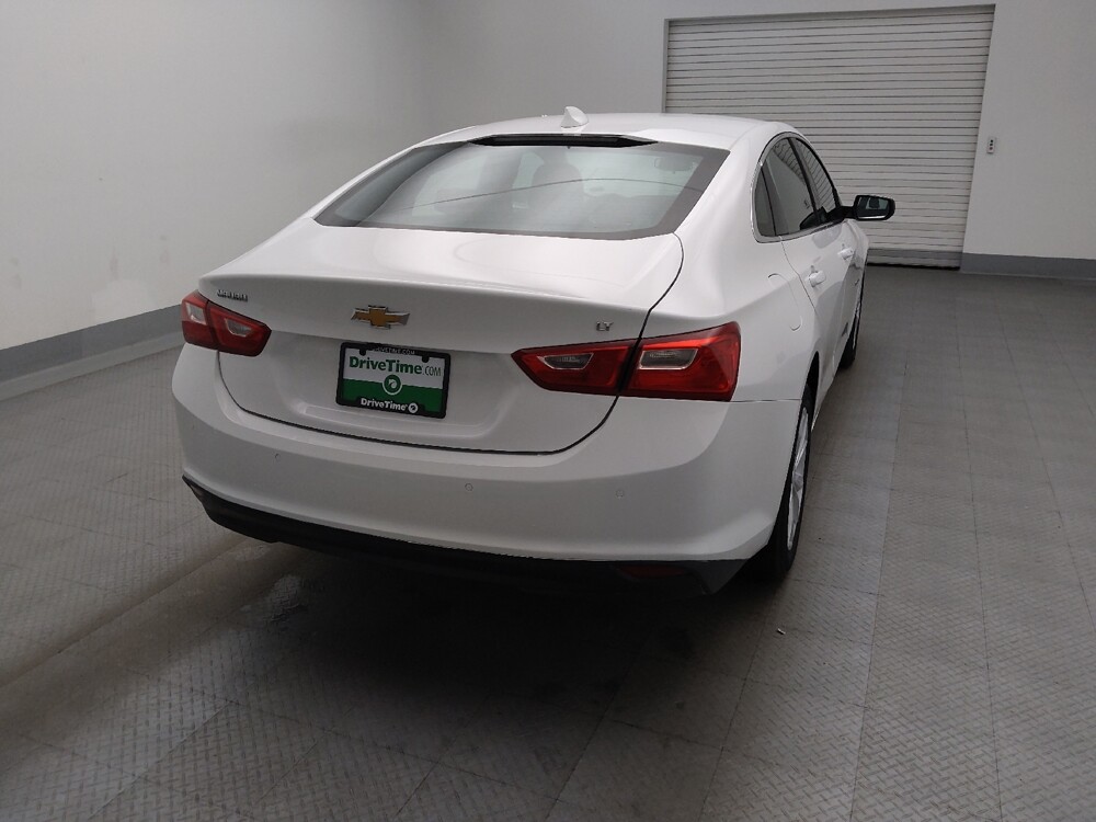 2025 Chevrolet Malibu in Lakewood, CO 80215 - 18144450 7