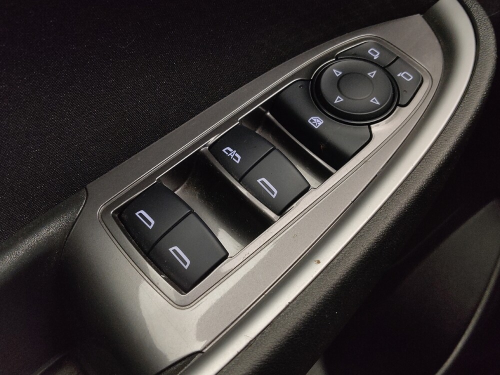 2025 Chevrolet Malibu in Lakewood, CO 80215 - 18144450 27