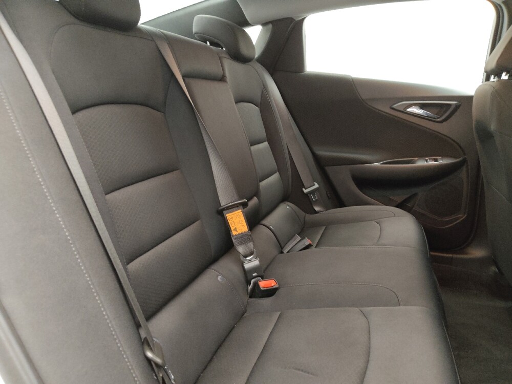 2025 Chevrolet Malibu in Lakewood, CO 80215 - 18144450 19