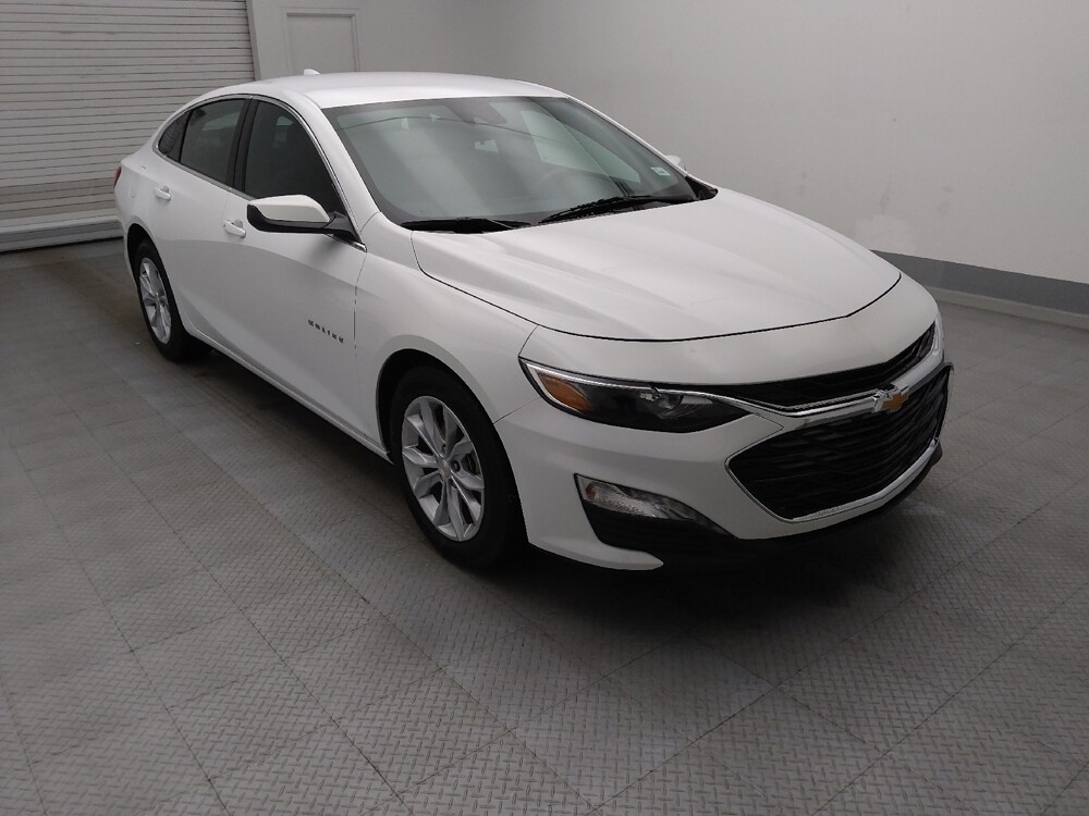 2025 Chevrolet Malibu in Lakewood, CO 80215 - 18144450 13